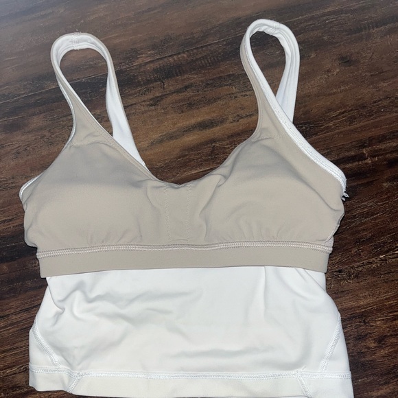 Lululemon align tank, perfect condition - Picture 5 of 6